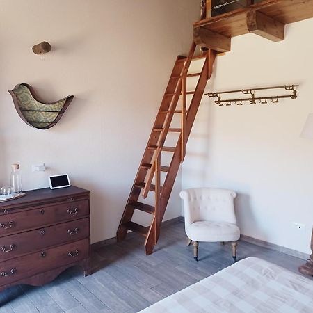 Country-Chic B&B "Il Pozzo E La Macina" 바르디 외부 사진
